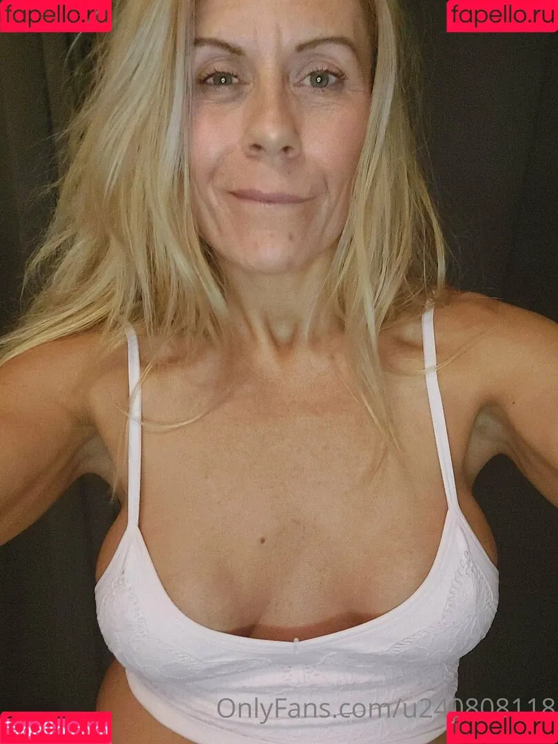 u240808118 Onlyfans Photo Gallery 