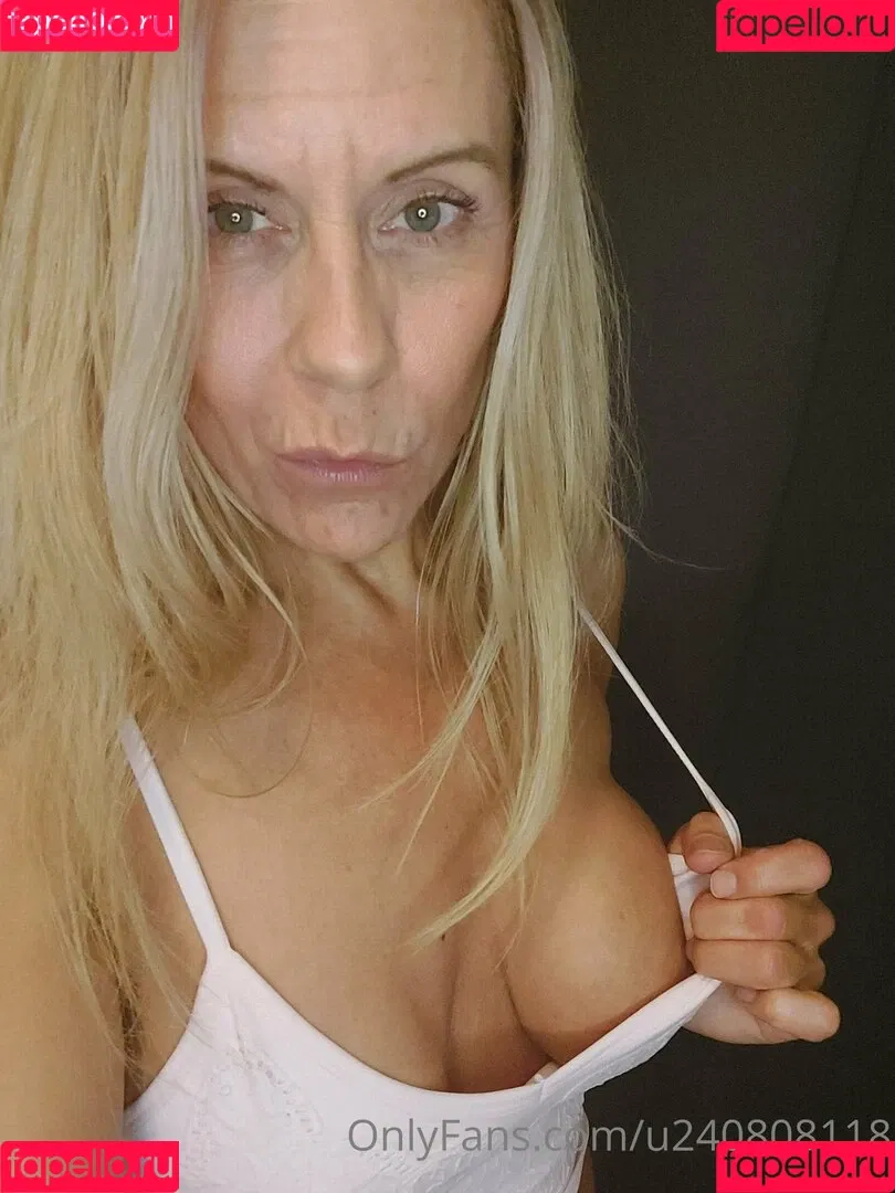 u240808118 Onlyfans Photo Gallery 