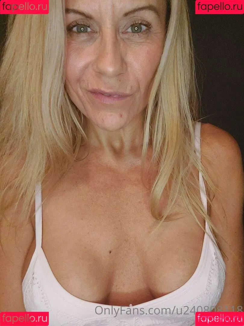u240808118 Onlyfans Photo Gallery 