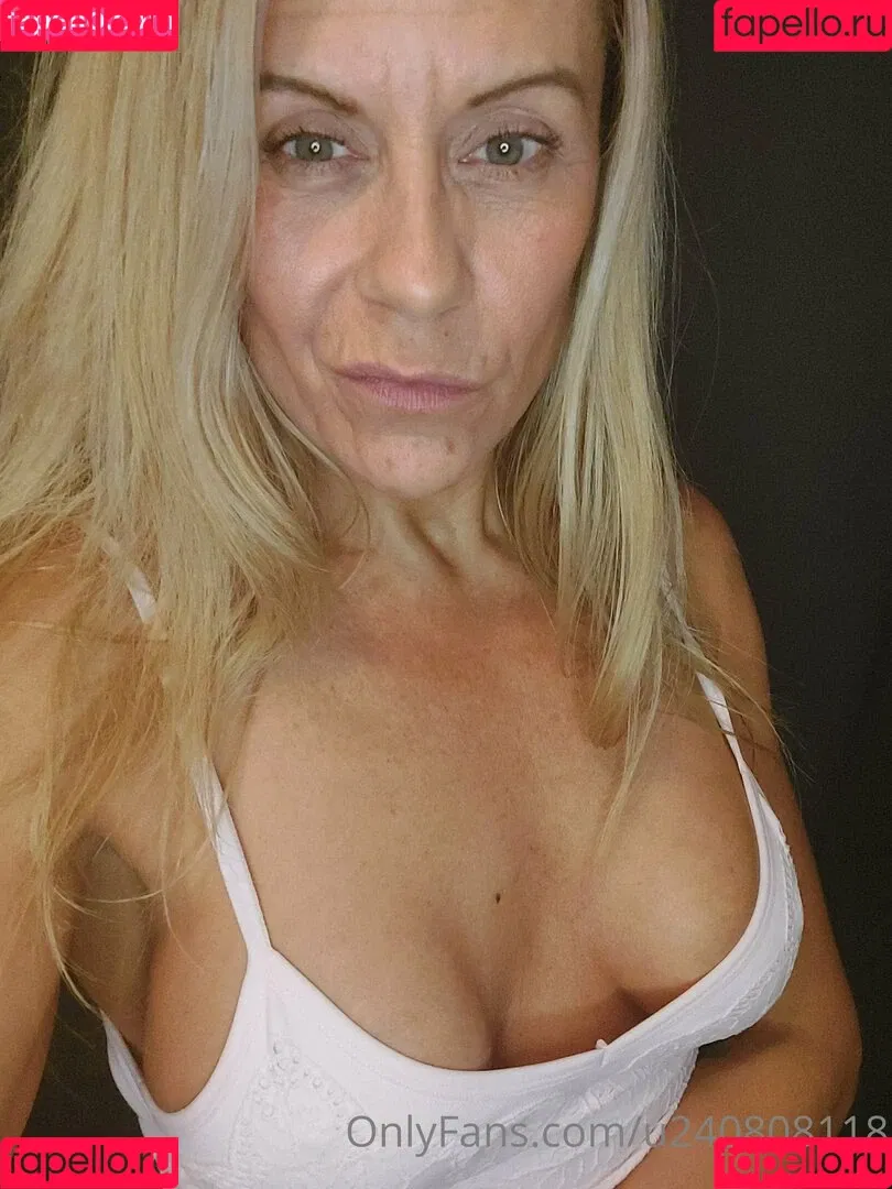 u240808118 Onlyfans Photo Gallery 