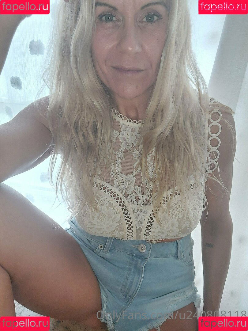 u240808118 Onlyfans Photo Gallery 