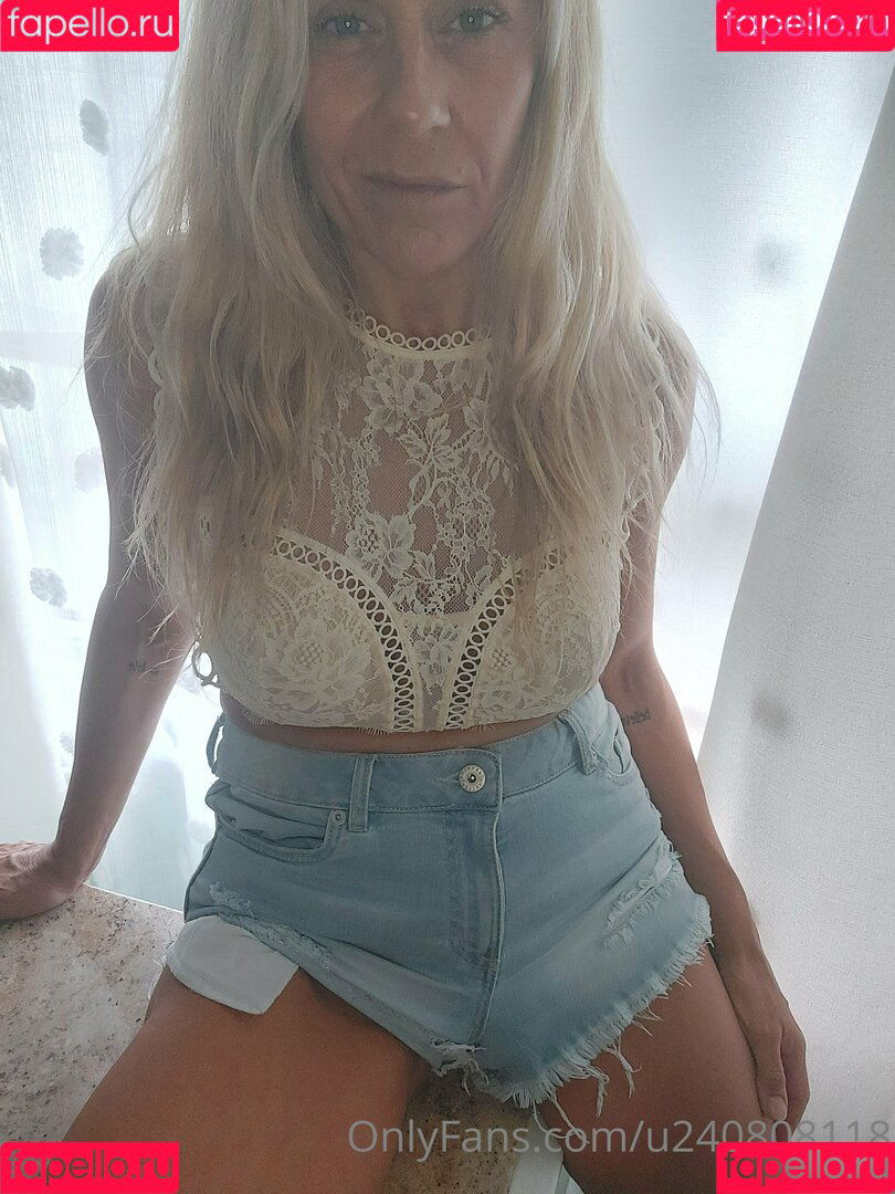 u240808118 Onlyfans Photo Gallery 