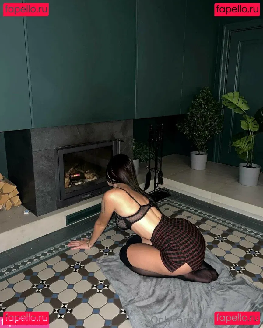 xxmikasa Onlyfans Photo Gallery 