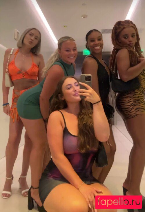 Christina Desiderio Onlyfans Photo Gallery 