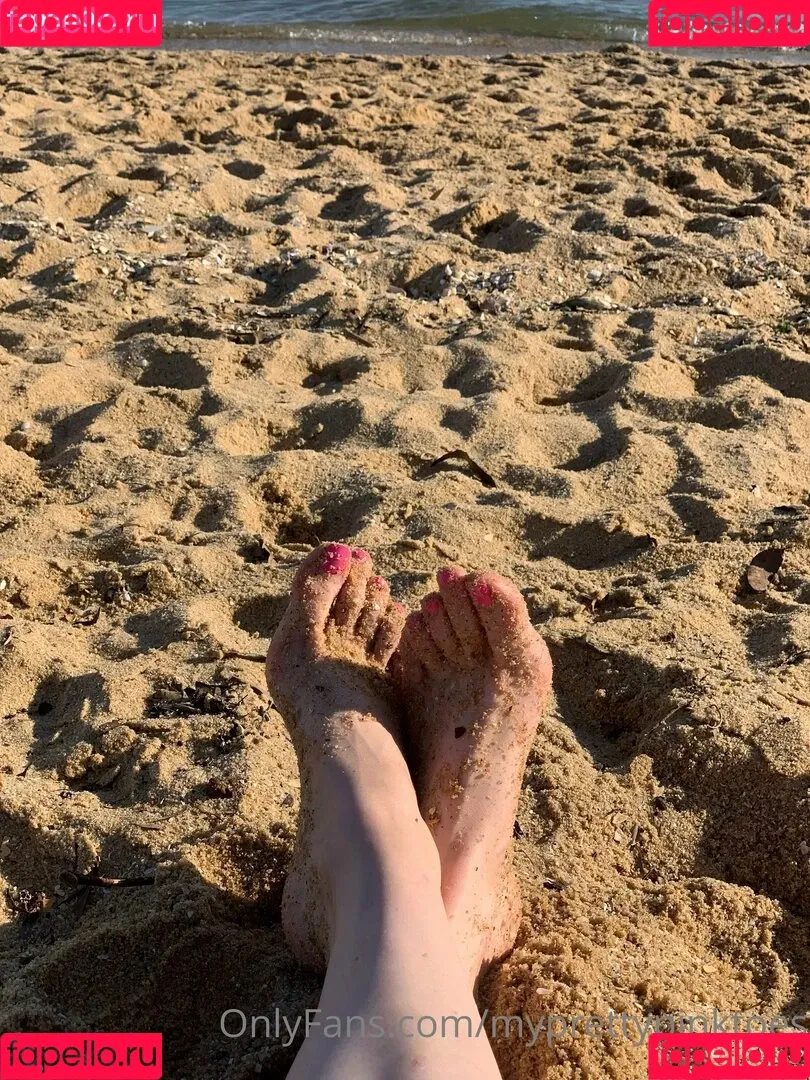 myprettypinktoes Onlyfans Photo Gallery 