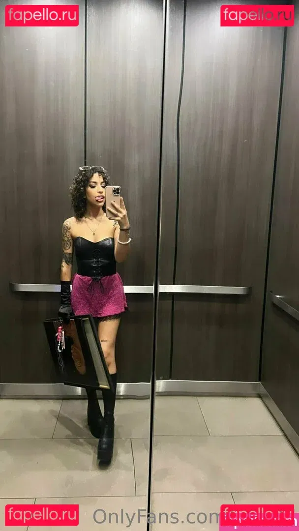 Vickssworld Onlyfans Photo Gallery 