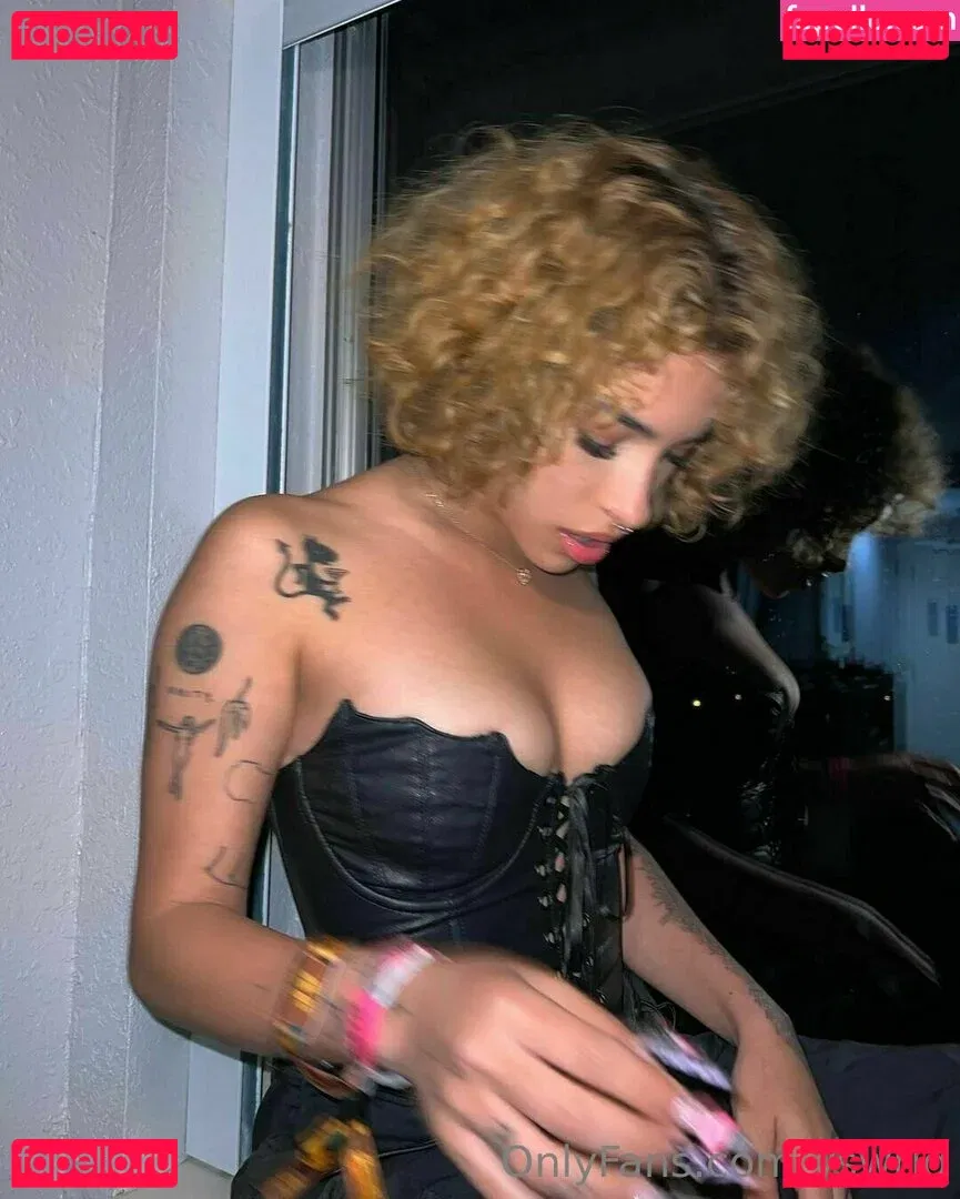 Vickssworld Onlyfans Photo Gallery 