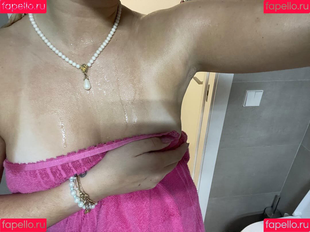 Ellashemlis Onlyfans Photo Gallery 