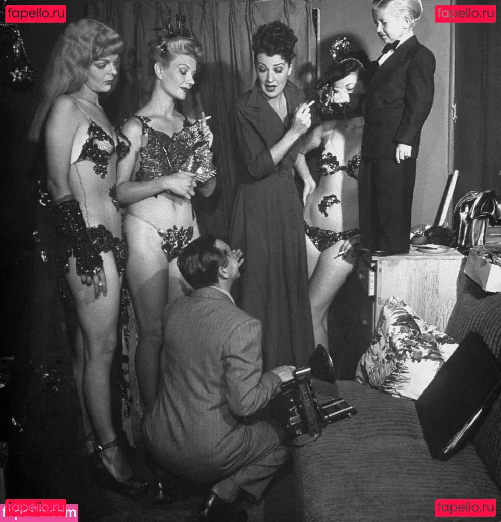 Gypsy Rose Onlyfans Photo Gallery 