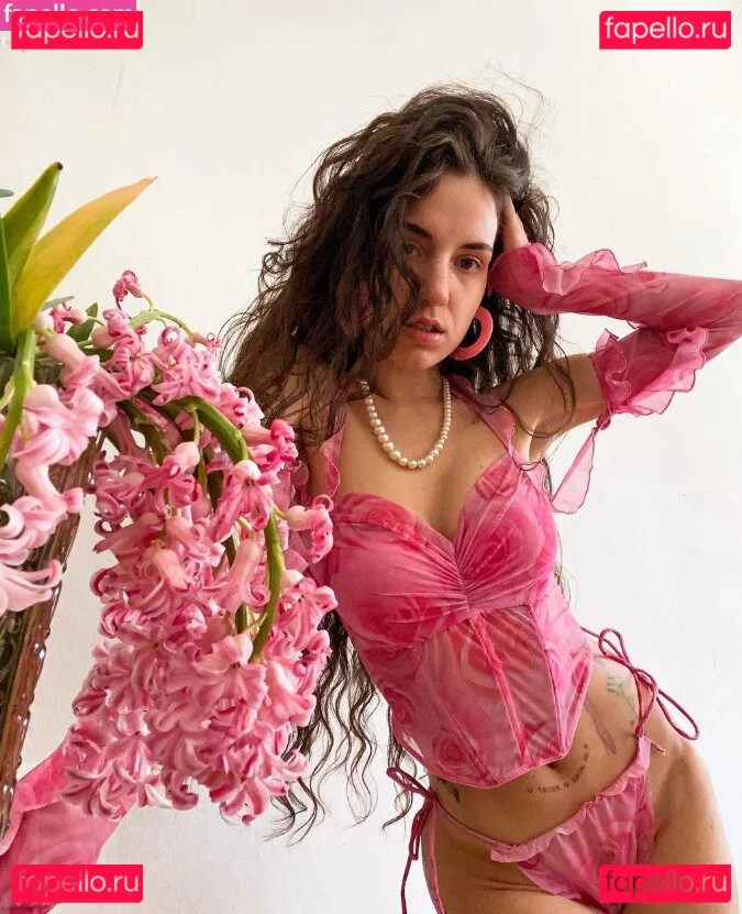 zulanass Onlyfans Photo Gallery 