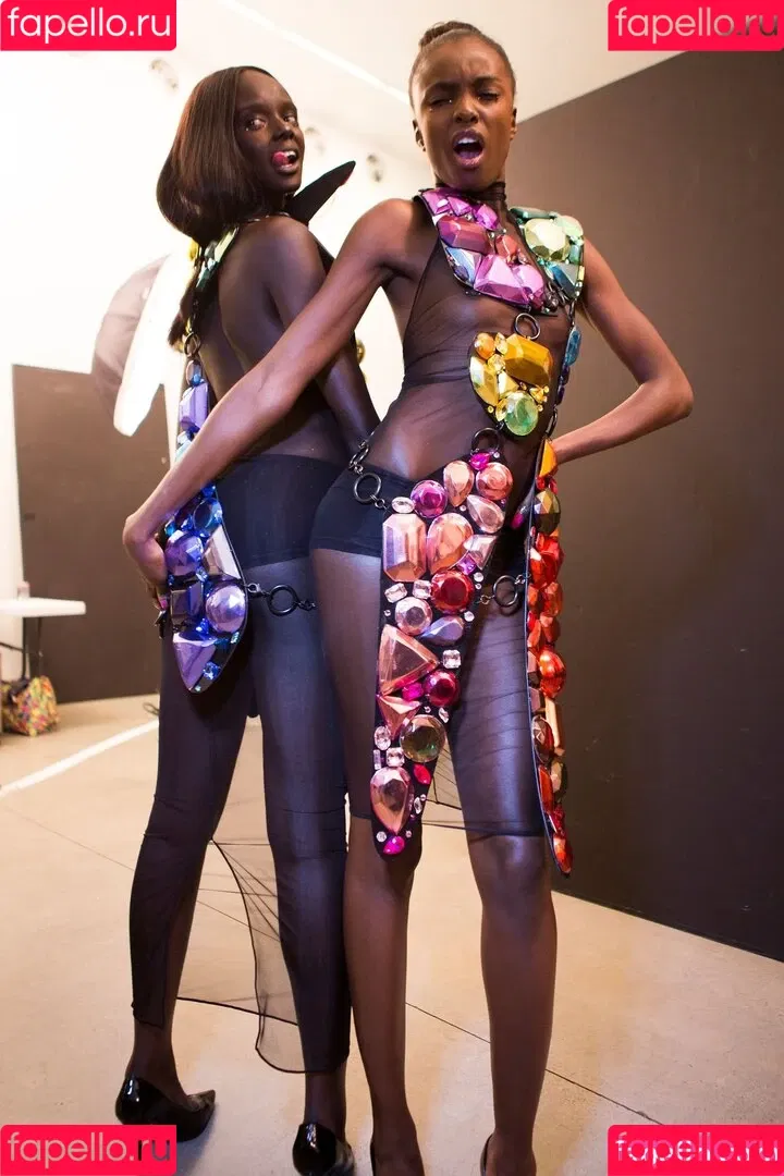 Leomie Anderson Onlyfans Photo Gallery 