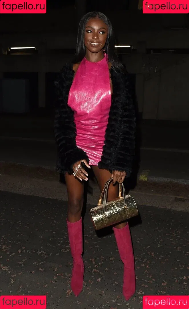 Leomie Anderson Onlyfans Photo Gallery 