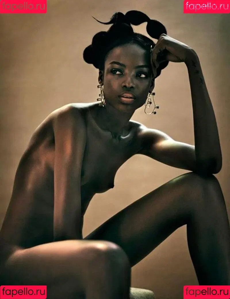 Leomie Anderson Onlyfans Photo Gallery 