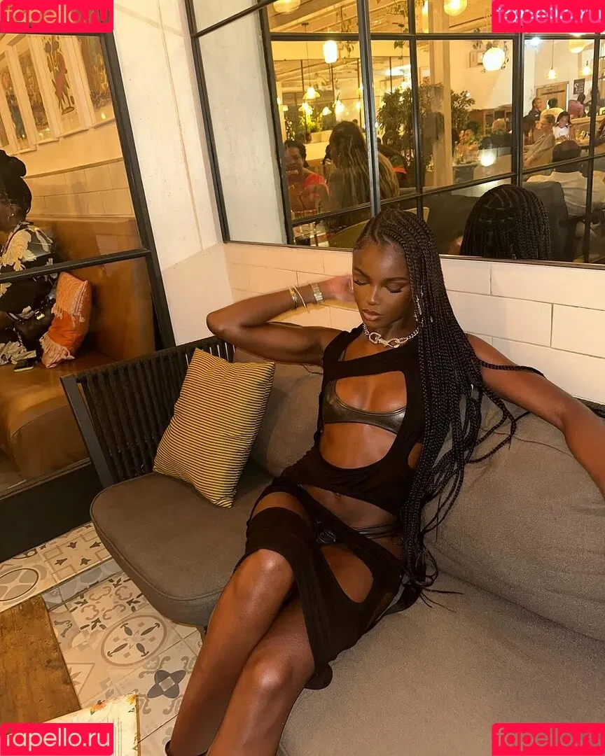 Leomie Anderson Onlyfans Photo Gallery 