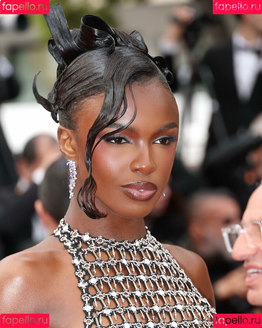 Leomie Anderson Onlyfans Photo Gallery 