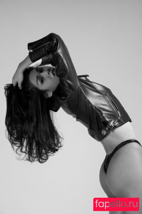 Maria Caroline Nude Onlyfans Photo 6