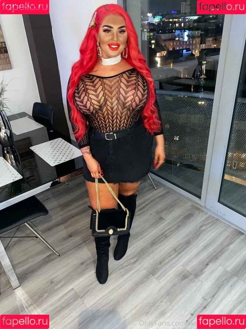 naughtybitchhh8 Onlyfans Photo Gallery 