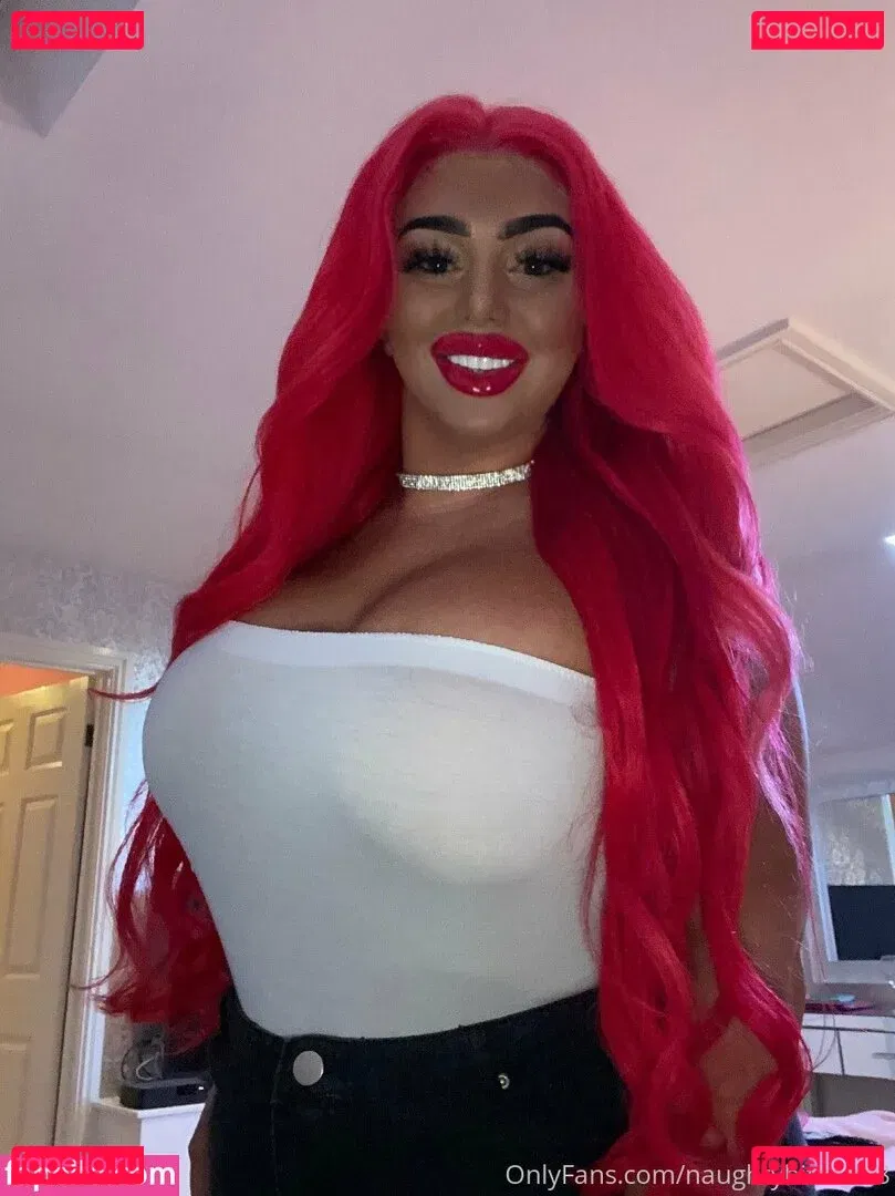 naughtybitchhh8 Onlyfans Photo Gallery 