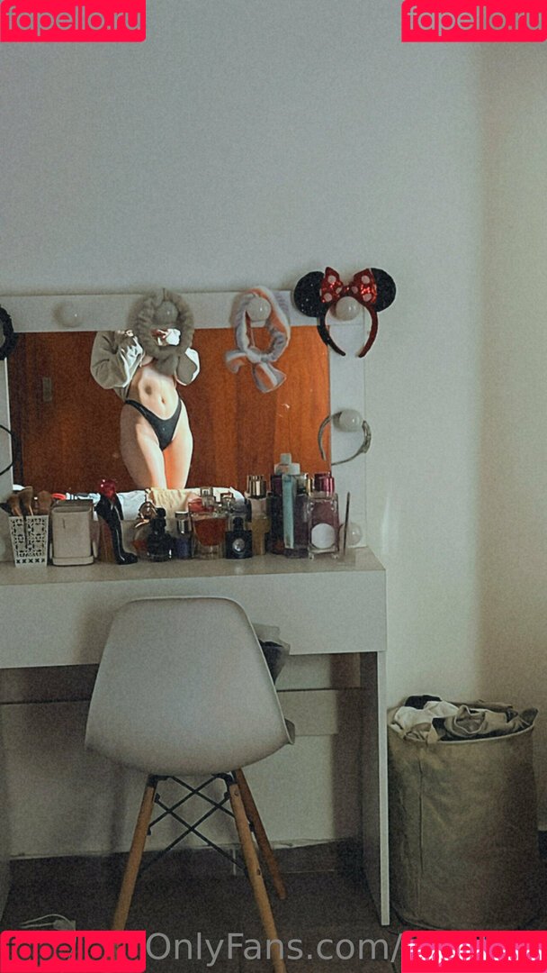 steplola Onlyfans Photo Gallery 