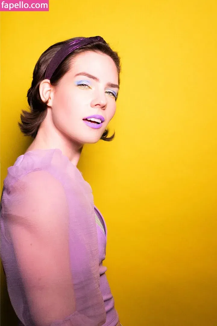 Fuschia Onlyfans Photo Gallery 