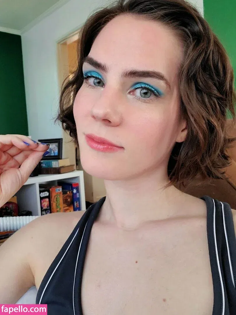 Fuschia Onlyfans Photo Gallery 