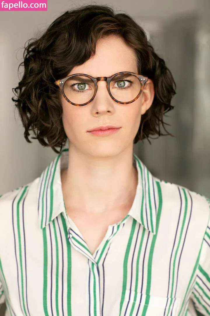 Fuschia Onlyfans Photo Gallery 