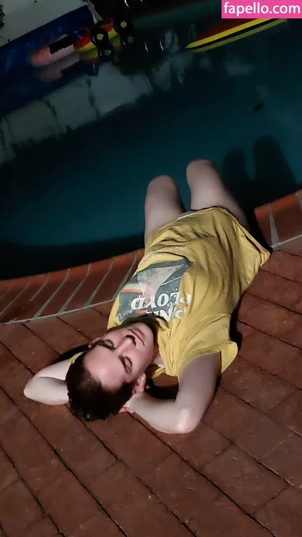 Fuschia Onlyfans Photo Gallery 