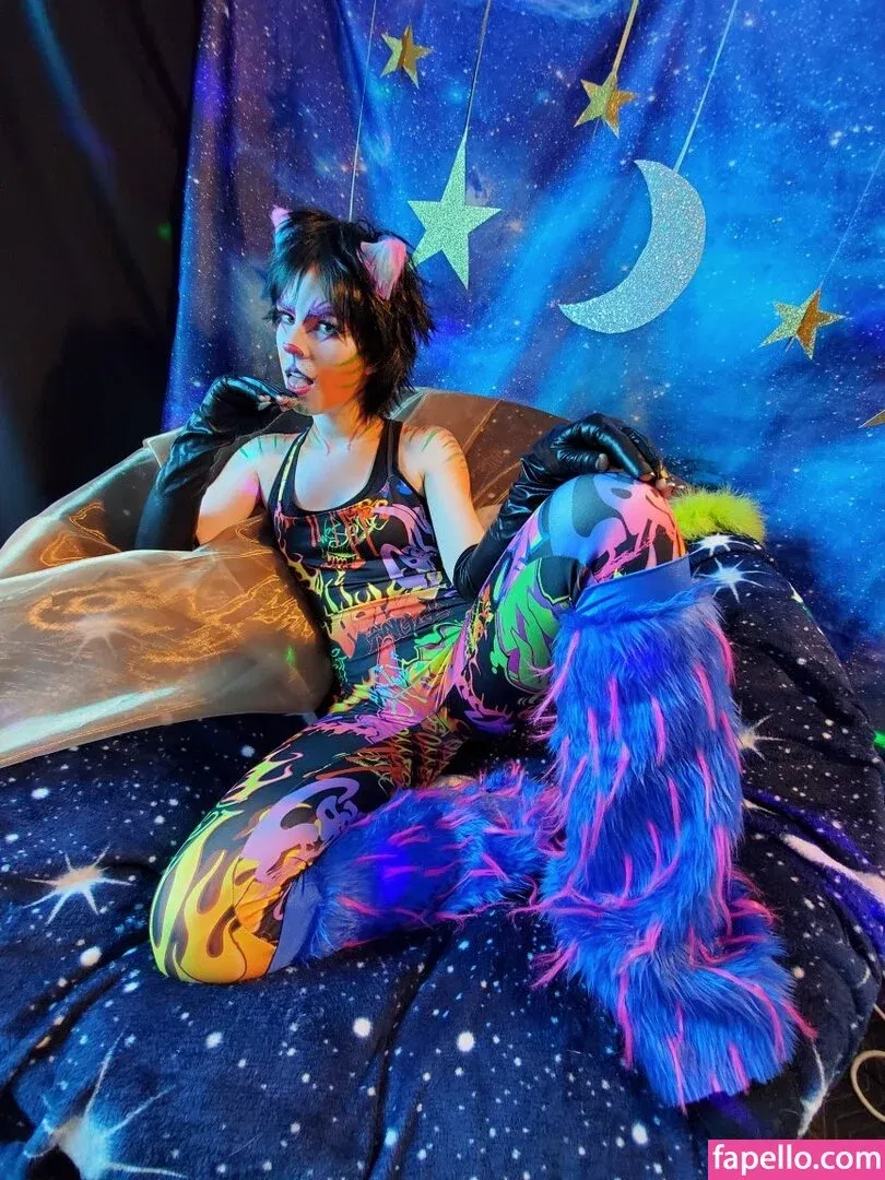 Fuschia Onlyfans Photo Gallery 