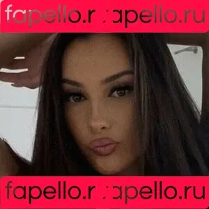carlotta.bnk Onlyfans Photo Gallery 