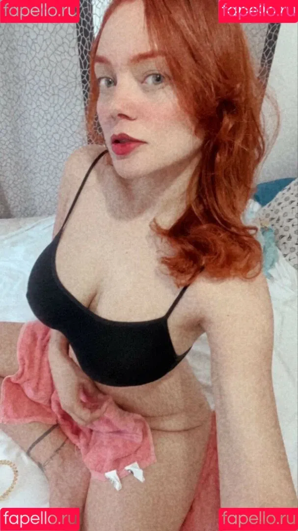 gatasinbotas26 Onlyfans Photo Gallery 