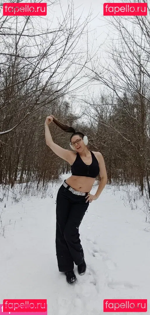 sadieholmesxxx Onlyfans Photo Gallery 