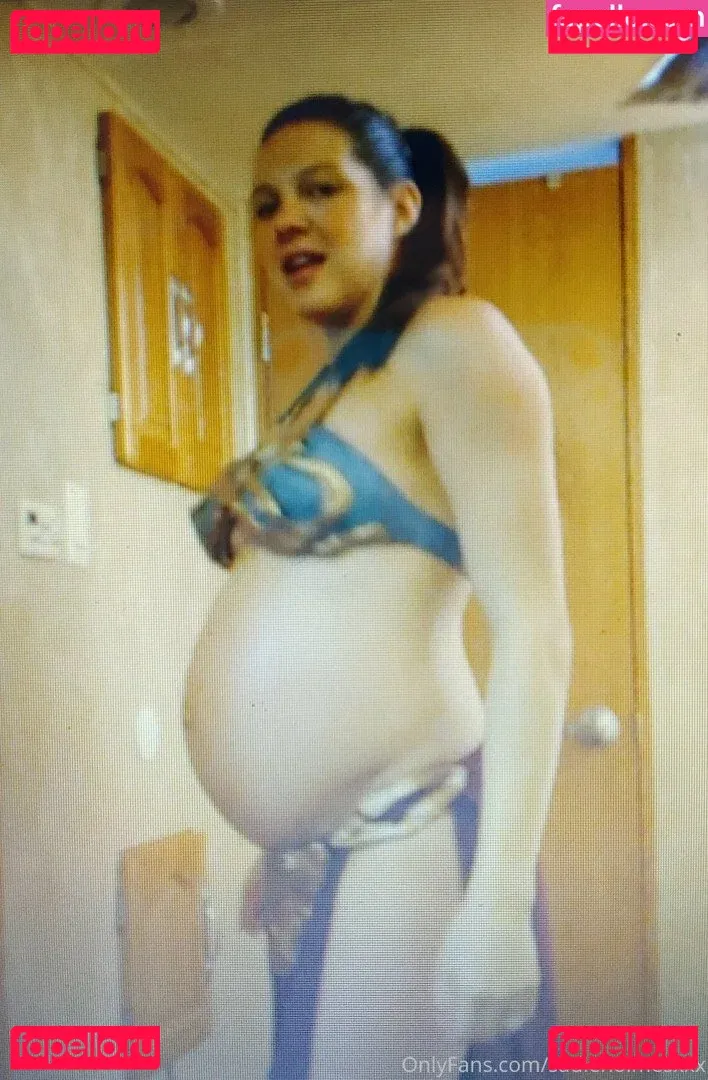 sadieholmesxxx Onlyfans Photo Gallery 