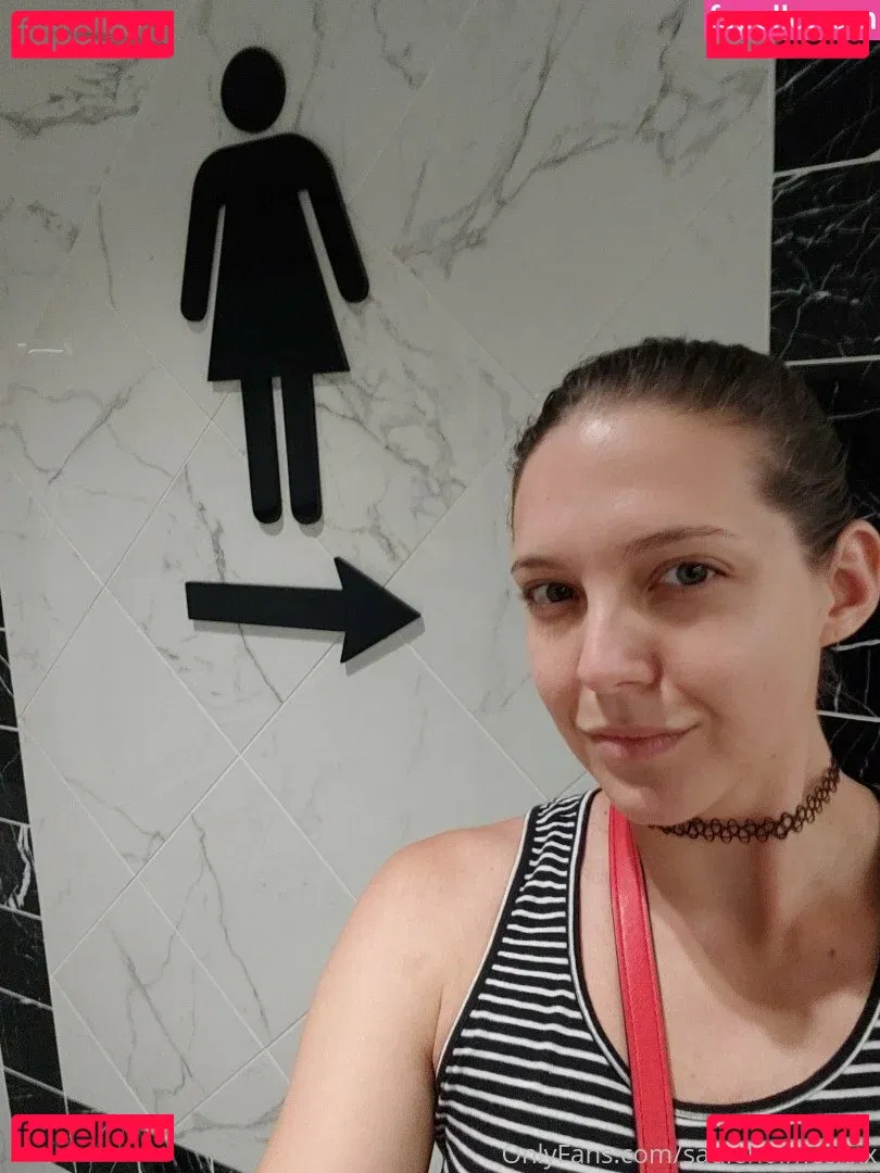 sadieholmesxxx Onlyfans Photo Gallery 