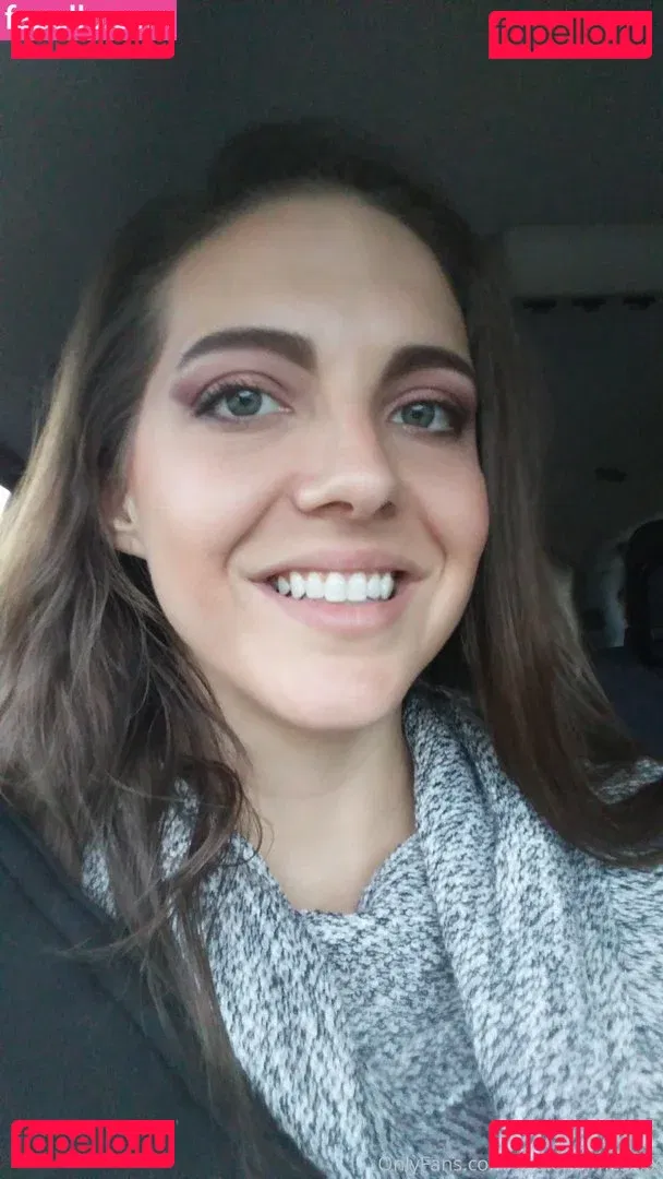 sadieholmesxxx Onlyfans Photo Gallery 