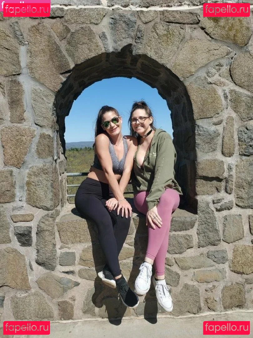 sadieholmesxxx Onlyfans Photo Gallery 