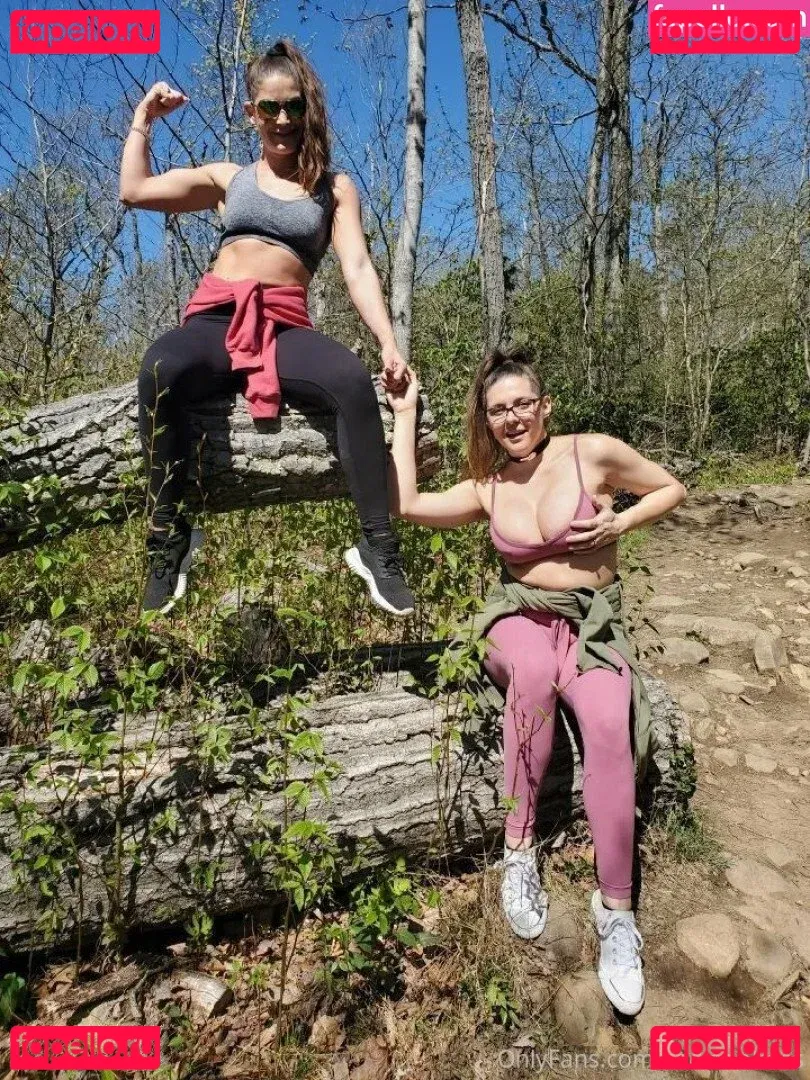 sadieholmesxxx Onlyfans Photo Gallery 