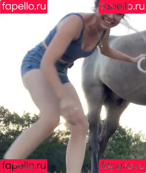 maya_higa Onlyfans Photo Gallery 