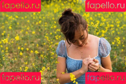 maya_higa Onlyfans Photo Gallery 