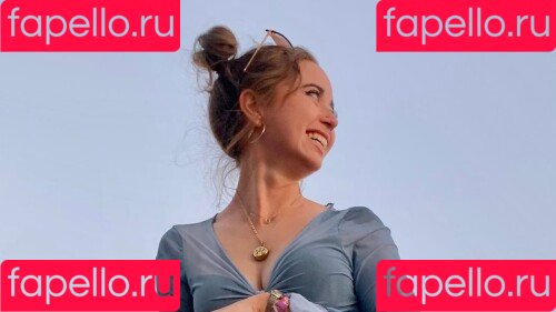 maya_higa Onlyfans Photo Gallery 