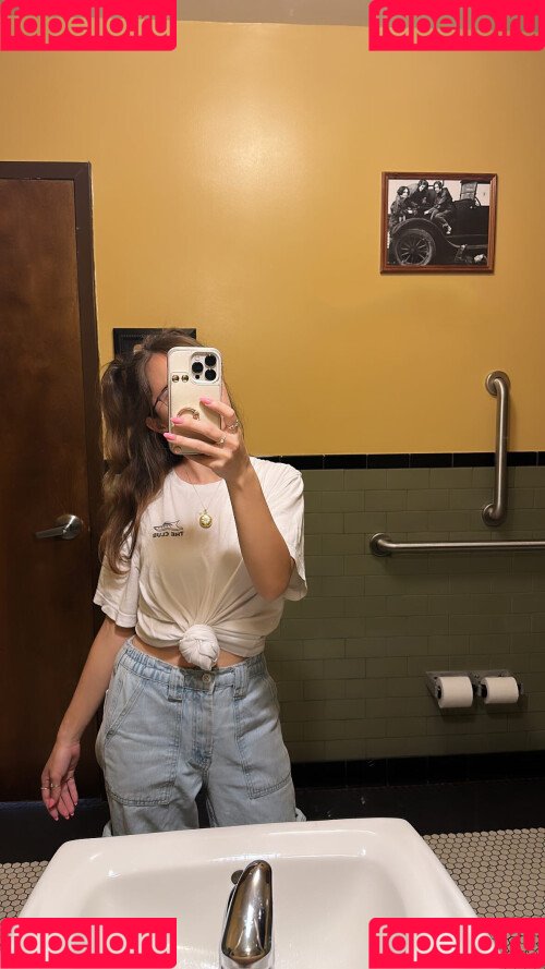 maya_higa Onlyfans Photo Gallery 