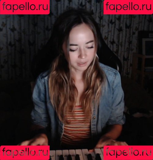 maya_higa Onlyfans Photo Gallery 