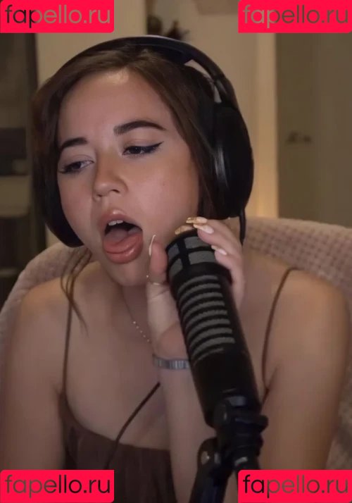 maya_higa Onlyfans Photo Gallery 