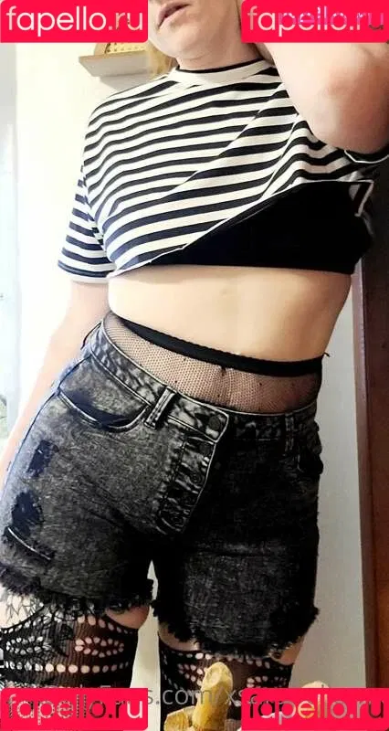 xsarabellumx Onlyfans Photo Gallery 