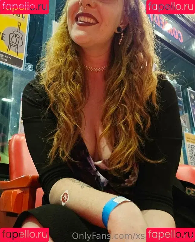 xsarabellumx Onlyfans Photo Gallery 