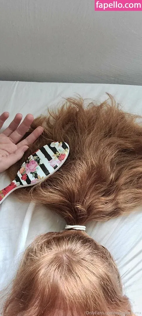 xsarabellumx Onlyfans Photo Gallery 