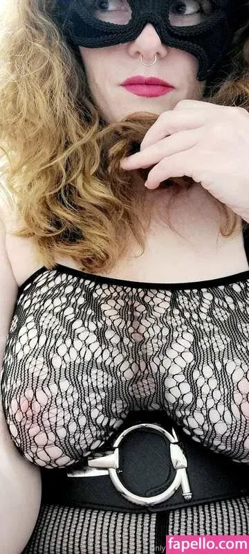 xsarabellumx Onlyfans Photo Gallery 