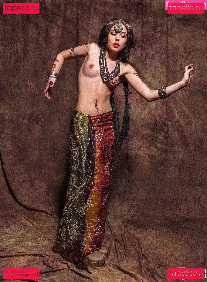 Aliya Yalaya Onlyfans Photo Gallery 