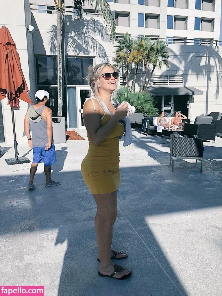 Fyona Ryder Onlyfans Photo Gallery 