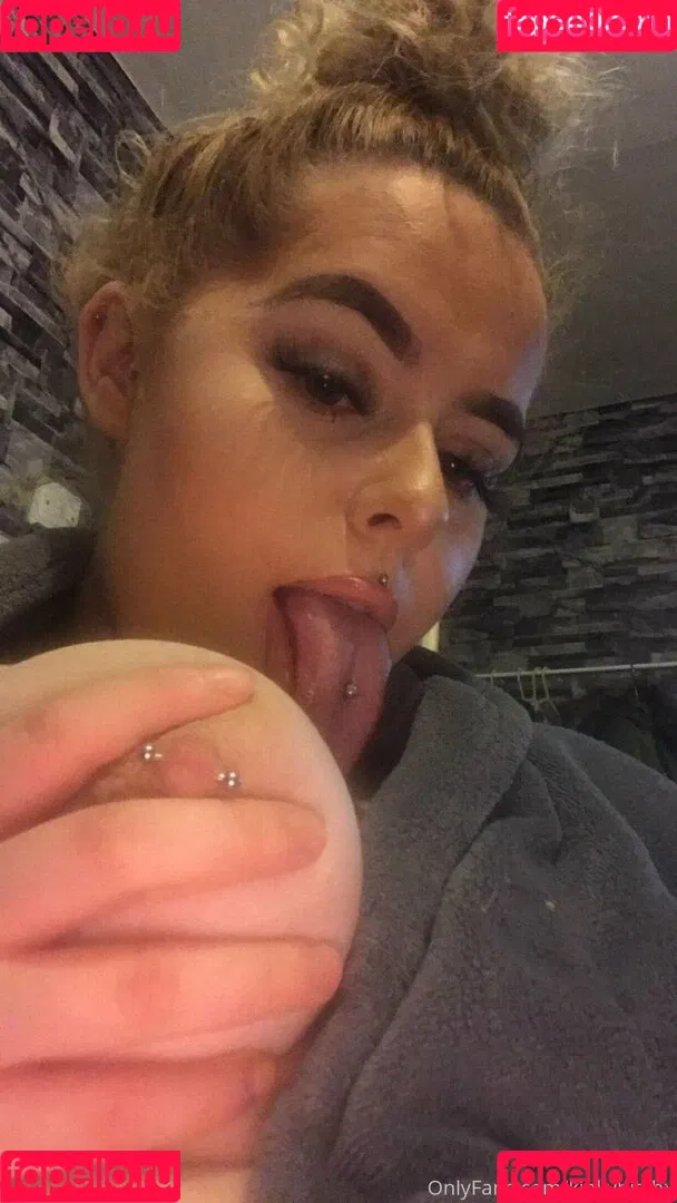 Kinkybitchx Onlyfans Photo Gallery 