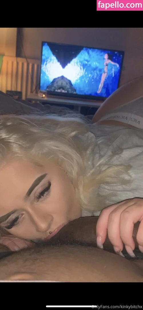 Kinkybitchx Onlyfans Photo Gallery 